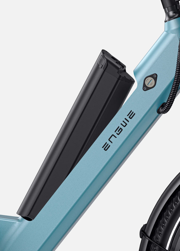 ENGWE P275 SE City E-Bike in Sky Blue-battery view