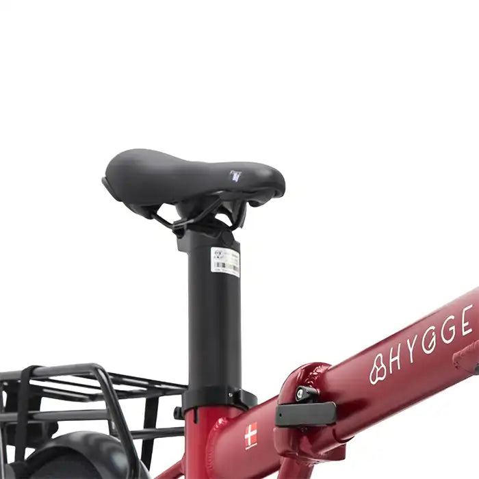 HYGGE VIRUM E-Bike in Sangria Red-mid frame view